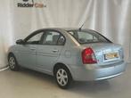 Hyundai Accent 1.4i Dynamic|AIRCO|ELEK RAMEN|RADIO|2 SLEUTEL, Auto's, Hyundai, Voorwielaandrijving, Accent, Gebruikt, 4 cilinders
