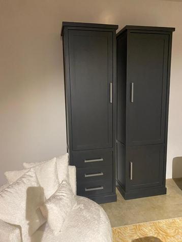 Salerno eiken wandkasten set van 2 nu voor €1998,- beschikbaar voor biedingen