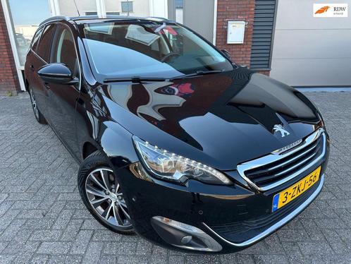 Peugeot 308 SW 1.2 PureTech Allure / Pano / Navi / Camera /, Auto's, Peugeot, Bedrijf, Te koop, ABS, Achteruitrijcamera, Airbags