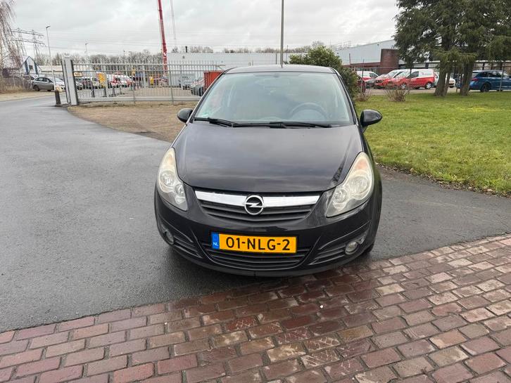 Opel Corsa 1.2 16V 3D 2010 Zwart, Auto's, Opel, Bedrijf, Corsa, ABS, Airbags, Airconditioning, Alarm, Bluetooth, Boordcomputer