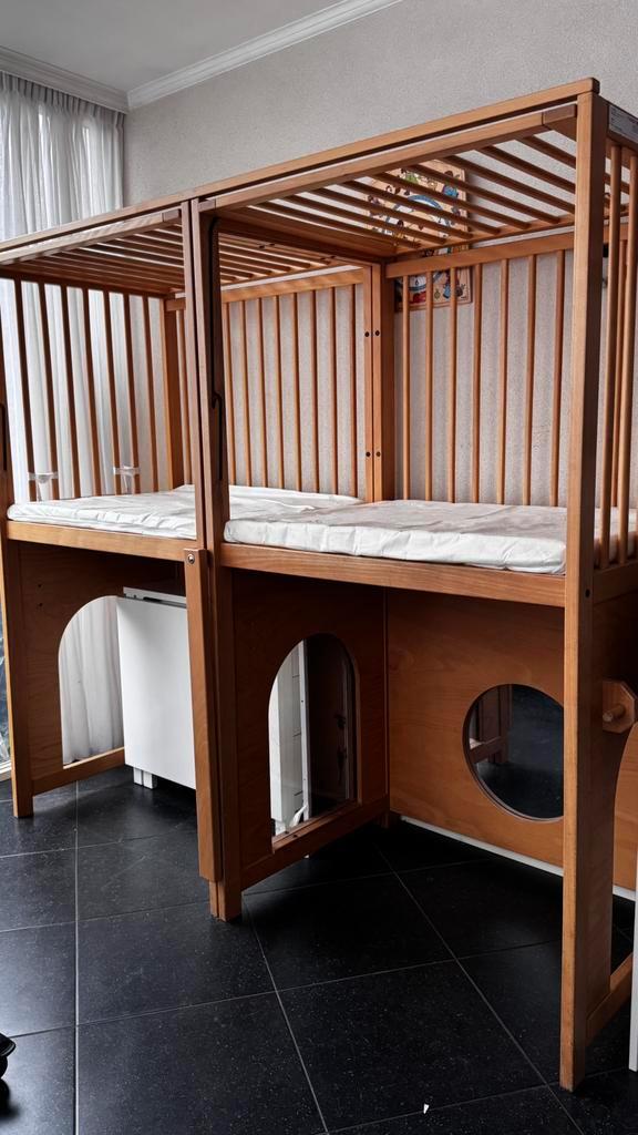 Erg mooie professionele tweeling box, Kinderen en Baby's, Boxen, Gebruikt, Rechthoekig, Boxkleed, Ophalen of Verzenden