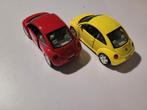Twee vw beetle rood/geel, Hobby en Vrije tijd, Modelauto's | 1:18, B, Ophalen of Verzenden, Zo goed als nieuw, Bburago
