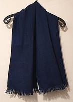 Donkerblauwe Sjaal met Franjes - Ophalen in den haag., Ophalen, Gedragen, Sjaal