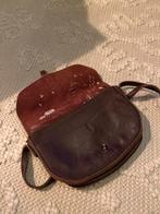 Keecie Move Mountains aubergine leren schoudertasje, Ophalen, Gebruikt, Paars, Schoudertasje