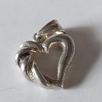 Een prachtige  zillere  hanger   3x 2,5 cm, Nieuw, Ophalen of Verzenden, Hart, Zilver