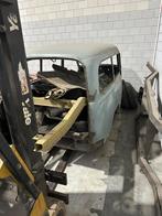 Volvo Duett met kenteken, chassis etc, Ophalen, Volvo, Motorkap