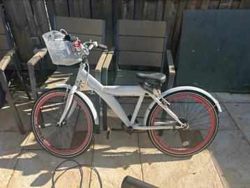 Fiets beschikbaar voor biedingen