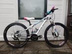 Cube 24 KID Disc - Frame-maat = 32 cm - 24 inch wielmaat, Fietsen en Brommers, Fietsen | Mountainbikes en ATB, Hardtail, Zo goed als nieuw