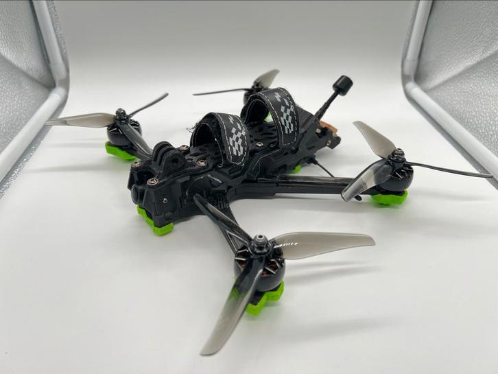FPV Drone 5” iFlight Nazgul F5D DJI Vista TBS GPS 6S, Hobby en Vrije tijd, Modelbouw | Radiografisch | Helikopters en Quadcopters