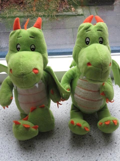 Groene Draak of draakje Dino dinosaurus van KINDER Ferrero, Kinderen en Baby's, Speelgoed | Knuffels en Pluche, Zo goed als nieuw