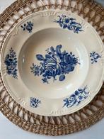 Prachtig Boch soepbord Frères Rhodia serie blauw roos, Ophalen of Verzenden
