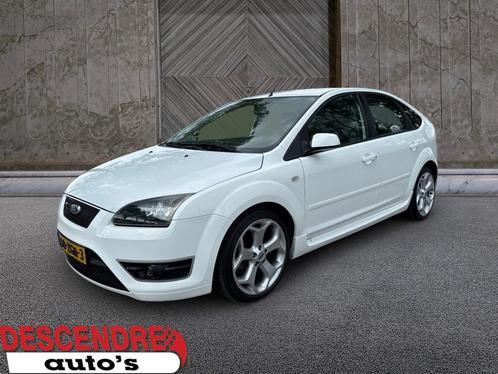 Ford Focus 1.6-16V ST-line, 5 drs sport (bj 2005), Auto's, Ford, Bedrijf, Te koop, Focus, ABS, Airbags, Airconditioning, Alarm