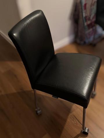 Eetkamerstoelen Montel Zwart Leer 4x beschikbaar voor biedingen