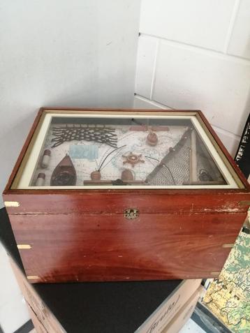 VINTAGE MARITIEME 3 D HOUTEN KIST 45X35X28 CM GELEEFDE STAAT beschikbaar voor biedingen