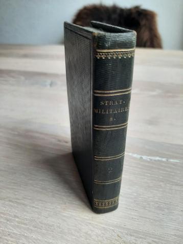 antiek boekje 1826 Stratagemes Militaires et Ruses de Guerre beschikbaar voor biedingen