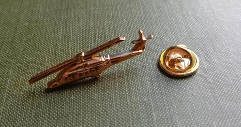 Helikopter Pin – AgustaWestland AW139 – 3D Goudkleurig – 34, Verzamelen, Speldjes, Pins en Buttons, Nieuw, Speldje of Pin, Overige onderwerpen