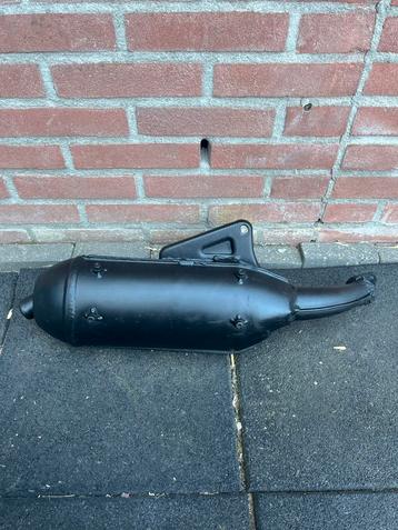 Sm06 uitlaat 125-180cc beschikbaar voor biedingen