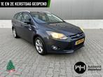 Ford Focus Wagon 1.0 EcoBoost Titanium Navi Auto inparkeren, Auto's, Euro 5, 125 pk, Gebruikt, Handgeschakeld