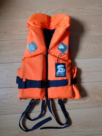 Reddingsvest cq zwemvest 20-30kg 40N secumar beschikbaar voor biedingen