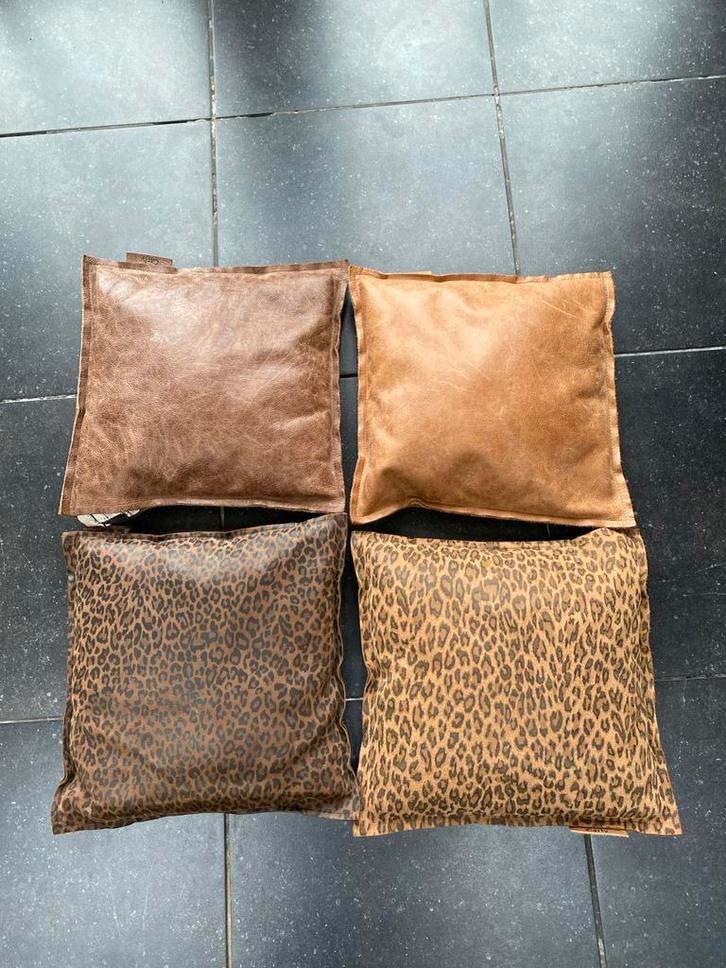 Echt lederen sierkussens, Huis en Inrichting, Woonaccessoires | Kussens, Gebruikt, Bruin, Vierkant, Ophalen of Verzenden