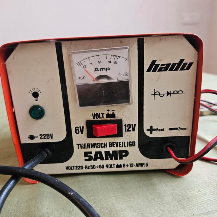 Hadu acculader, Auto-onderdelen, Overige Auto-onderdelen, Gebruikt, Ophalen of Verzenden