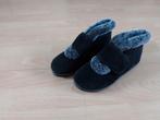Warme zwarte pantoffels, maat 36 met klittenband, Kleding | Dames, Zwart, Ophalen of Verzenden, Zo goed als nieuw, Pantoffels of Sloffen