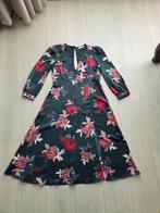 Mango jurk donker groen roze bloemen satijn look M 38 lange, Maat 38/40 (M), Mango, Ophalen of Verzenden, Zo goed als nieuw