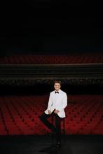 André Hazes  Dichterbij Dan Ooit Theathertour Enschede 24/10, Tickets en Kaartjes, Twee personen, Oktober