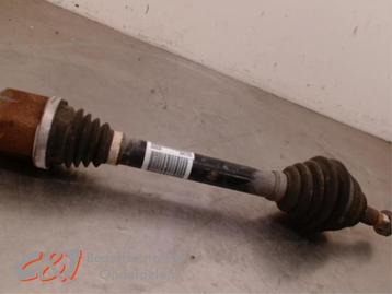 Aandrijfas links-voor van een Citroen Berlingo beschikbaar voor biedingen