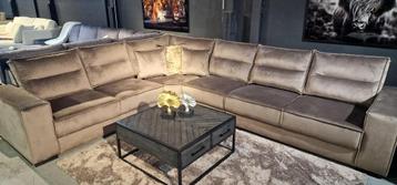 Direct ophalen | Taupe Hoekbank Velvet | showroom Utrecht beschikbaar voor biedingen