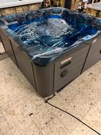 Jacuzzi spa top kwaliteit, Ophalen, Zo goed als nieuw, Pomp