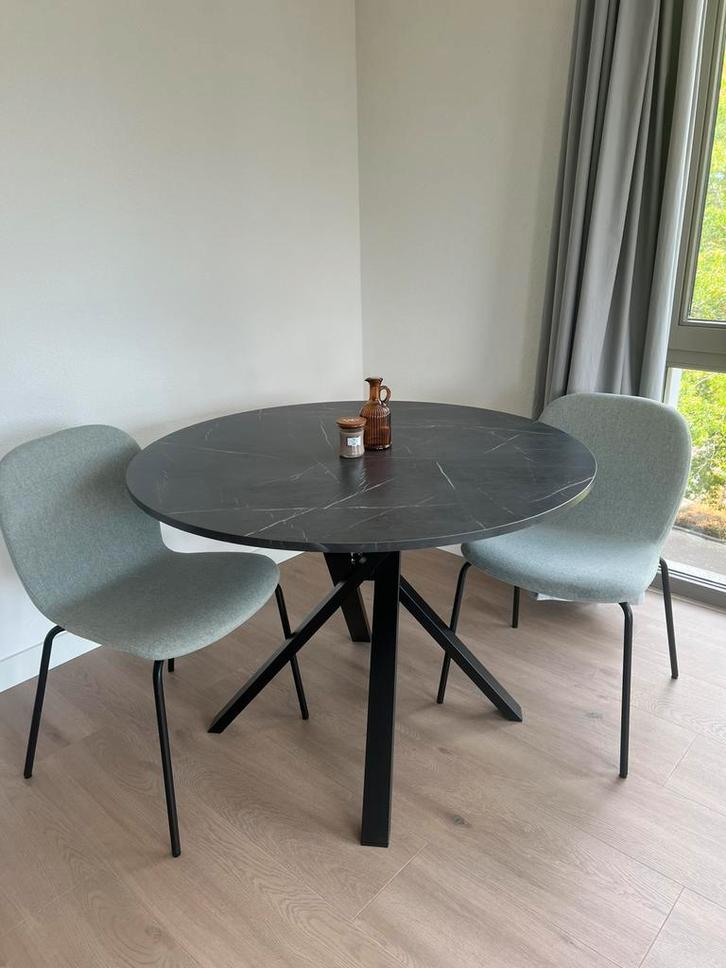 Eetkamerset (eettafel + 2 eetkamerstoelen), Huis en Inrichting, Tafels | Eettafels, Zo goed als nieuw, 50 tot 100 cm, Rond, Ophalen