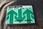 Honda 250cc 300cc C72 C77 1966  motorcycle owner's manual, Ophalen of Verzenden, Honda