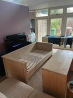 Bed van stijgerhout met bureau en emmamatras, Ophalen, Zo goed als nieuw, Eenpersoons