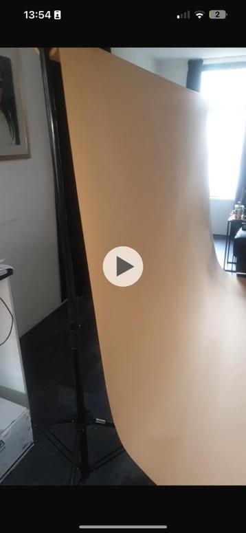 Achtergrond rol beige beschikbaar voor biedingen