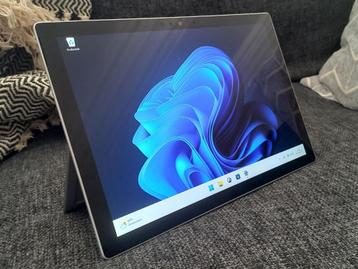 Microsoft Surface Pro 5 i5-7300U 8GB beschikbaar voor biedingen