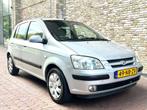 Hyundai Getz 1.3 Automaat 125NAP Airco Nieuwe Apk BT Trekhaa, Auto's, Euro 5, 4 cilinders, Origineel Nederlands, Grijs