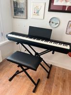 Gloednieuwe Roland digitale piano FP-30, Ophalen, Zo goed als nieuw, Zwart