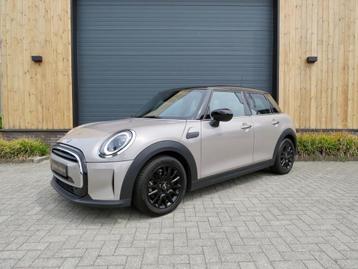 Mini 1.5 Cooper Classic automaat *Carplay *Unieke kleur *5d beschikbaar voor biedingen
