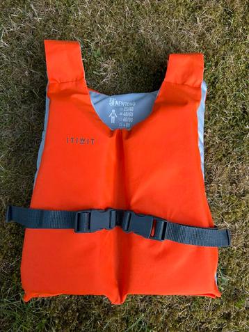 Zwemvest (Kind 40 tot 60 Kg.) beschikbaar voor biedingen