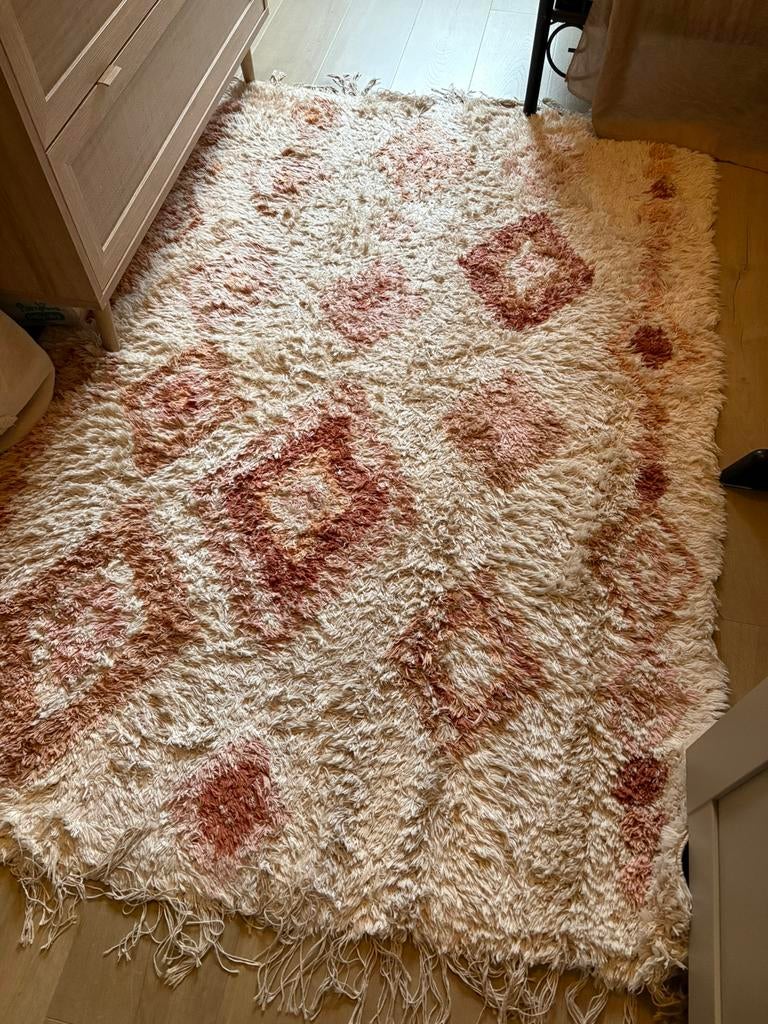 Tapis petit hoogpolig vloerkleed 120x180, Ophalen, Zo goed als nieuw