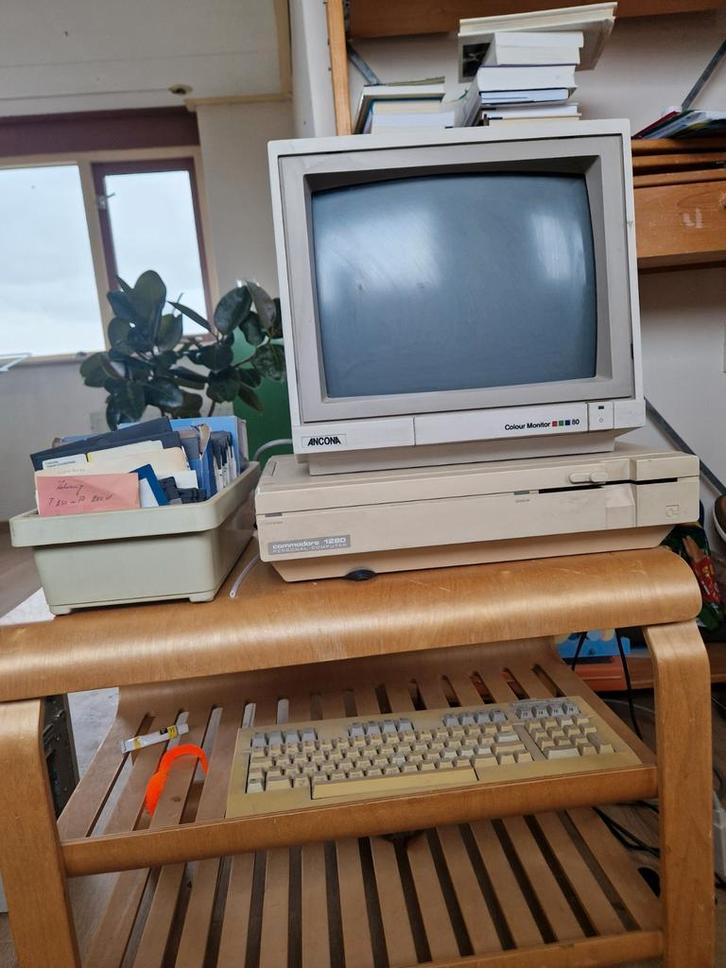 Commodore 128D, retro spelcomputer, Computers en Software, Vintage Computers, Ophalen of Verzenden