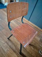 Vintage schoolstoeltje voor peuter/kleuter, Kinderen en Baby's, Kinderkamer | Tafels en Stoelen, Ophalen of Verzenden, Stoel(en)