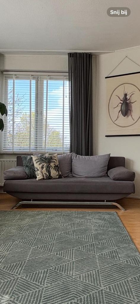 leuke en goede slaapbank 2 persoons, Huis en Inrichting, Banken | Bankstellen, Zo goed als nieuw, Rechte bank, Tweepersoons, Minder dan 150 cm