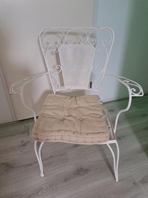 Brocante ijzeren tuinstoeltjes uit Griekenland, Antiek en Kunst, Curiosa en Brocante, Ophalen
