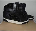 Michael Kors Wedge Sneakers Studs - Maat 37, Kleding | Dames, Schoenen, Michael Kors, Zwart, Ophalen of Verzenden, Sneakers of Gympen