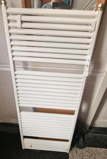 Design radiator badkamer beschikbaar voor biedingen