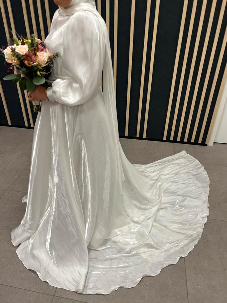Bruidsjurk/ nikah/ wettelijke trouw, Kleding | Dames, Trouwkleding en Trouwaccessoires, Nieuw, Trouwjurk, Wit, Ophalen of Verzenden