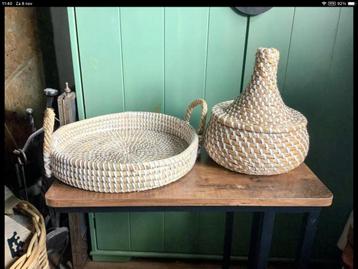 Tajine oobergmand en dienblad van zeegras, handgevlochten beschikbaar voor biedingen