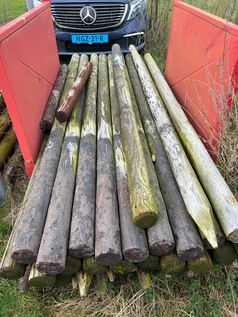 Gecreosoteerde palen - 10cm diameter, 250cm lang, Tuin en Terras, Palen, Balken en Planken, Gebruikt, Palen, 180 tot 250 cm, Ophalen of Verzenden